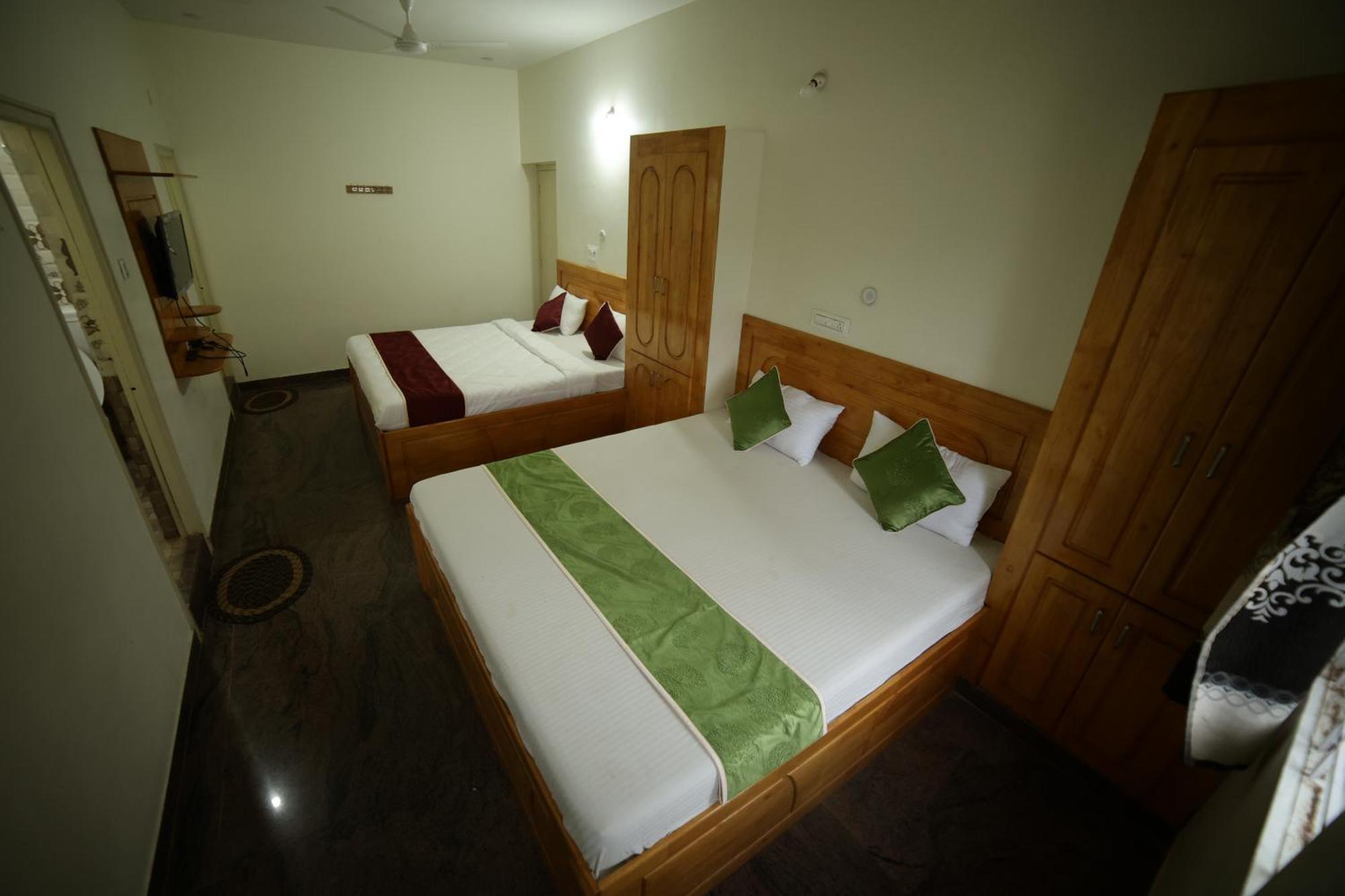 Naksha Tree Hotels - Yelagiri Exterior foto